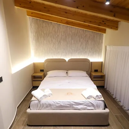 Gate * Krujë